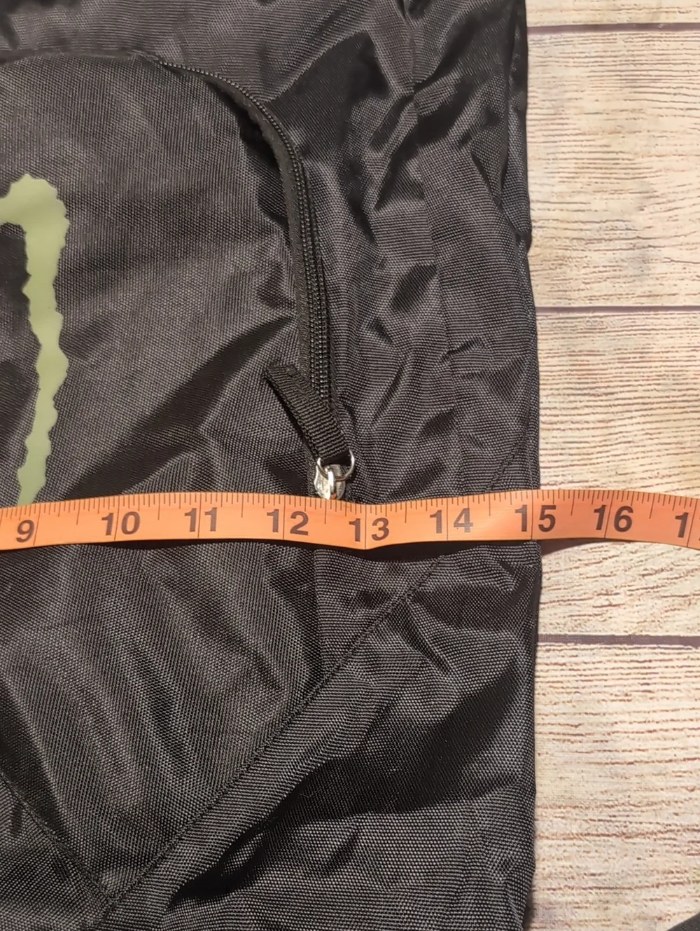 Monster Energy Drink Drawstring Deluxe Cinch Bag Black With Green Claw Logo